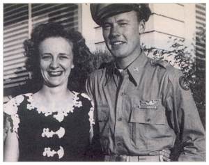 2nd Lt. Frank Scott Payne with his wife Lilian - 1945
