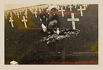 Margraten - Grave #44 - 33512456 - Pvt. Lloyd L Palmer Jr.