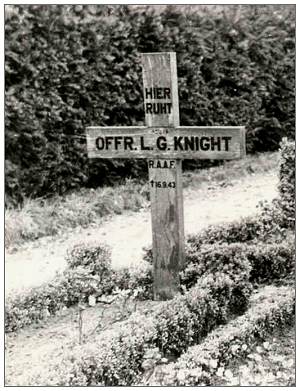 German grave marker - OFFR. L. G. KNIGHT