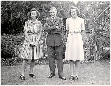 Kenneth with his sisters Irene and Muriel - Sept 1943 - In the garden at 55