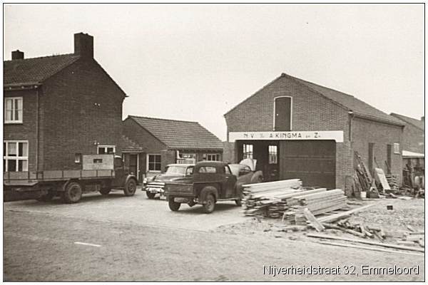 KINGMA workshop, Emmeloord - on the left the house of Johan Ansink