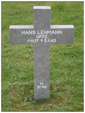 Uffz. Hans Lehmann - headstone M-2-49 - by Fred Munckhof