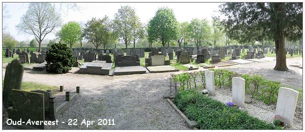 Cemetery Oud-Avereest - 22 Apr 2011