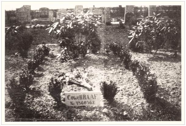 1946 - Vollenhove General Cemetery - grave 626 - Cowell